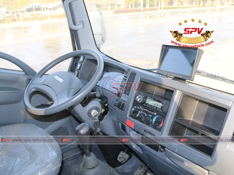 High Stake Cargo Truck ISUZU - D1 High Stake Cargo Truck ISUZU - D1